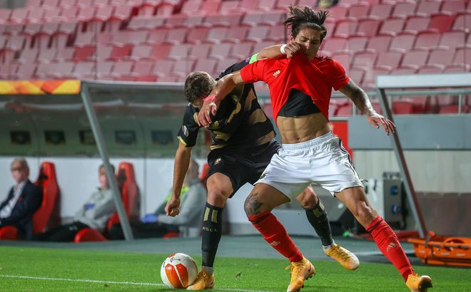 B体育注册-斯特拉斯堡队中场发挥出色，对球队取得连胜的简单介绍