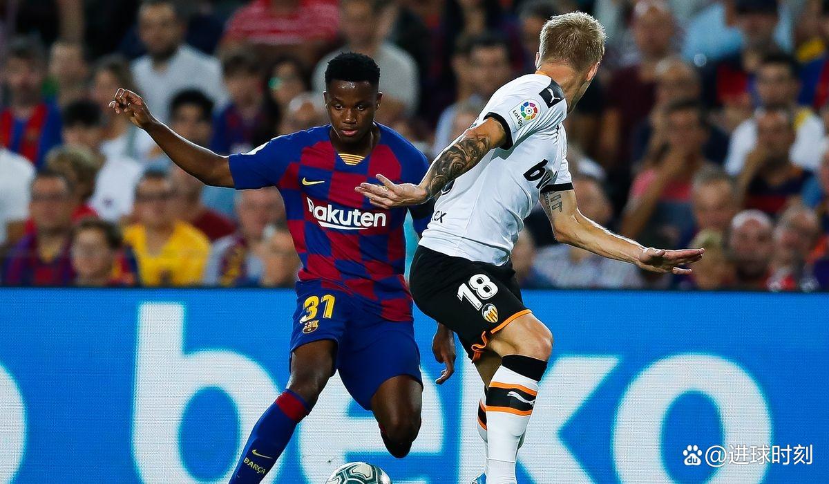 B体育下载-巴塞罗那主场战平瓦伦西亚，积分相持的简单介绍