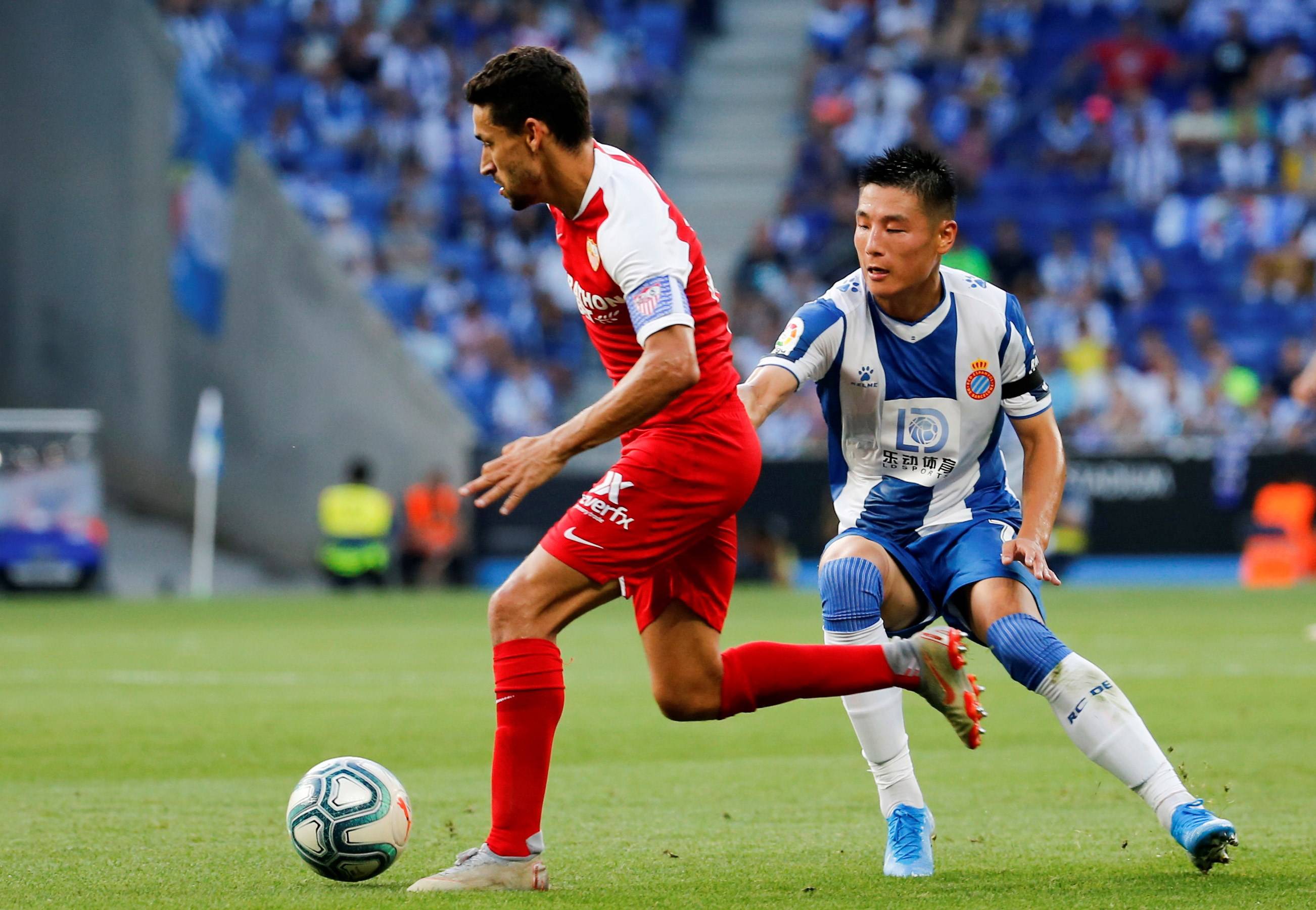 包含西班牙对决波兰,双方实力半斤八两的词条 包含西班牙对决波兰,双方实力半斤八两的词条