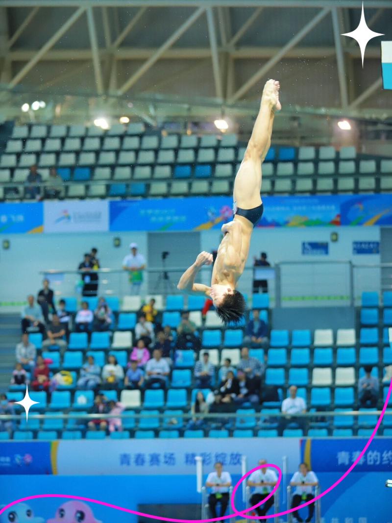 包含跳水比赛中澳大利亚选手大放异彩，夺金的词条