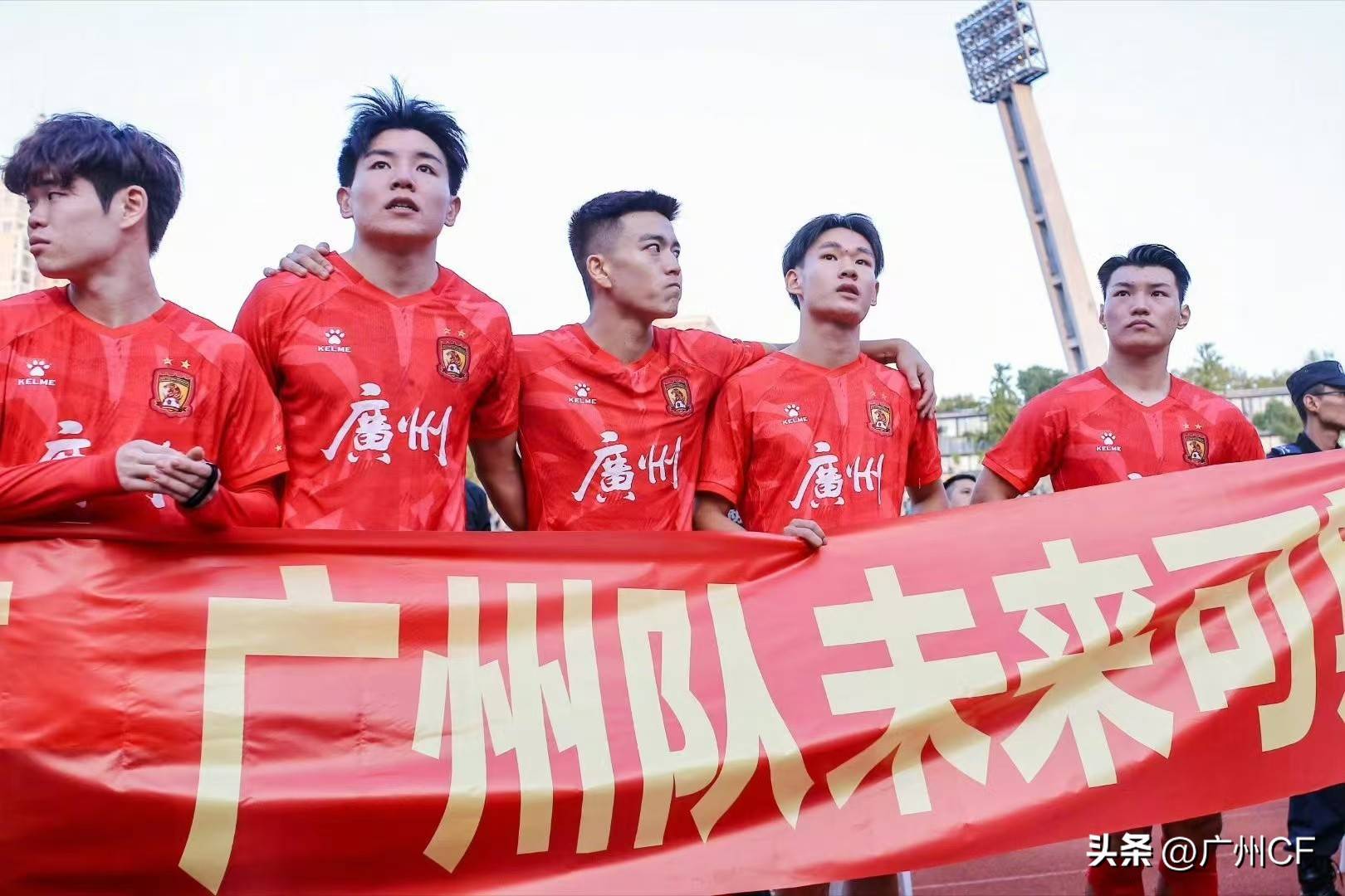 B体育官网入口-恒大球员表现出色，助力球队获胜的简单介绍