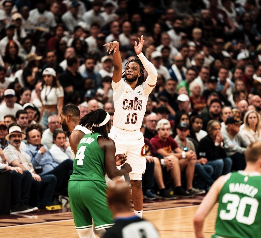 B体育直播-凯尔特人主场击败骑士，稳居第二