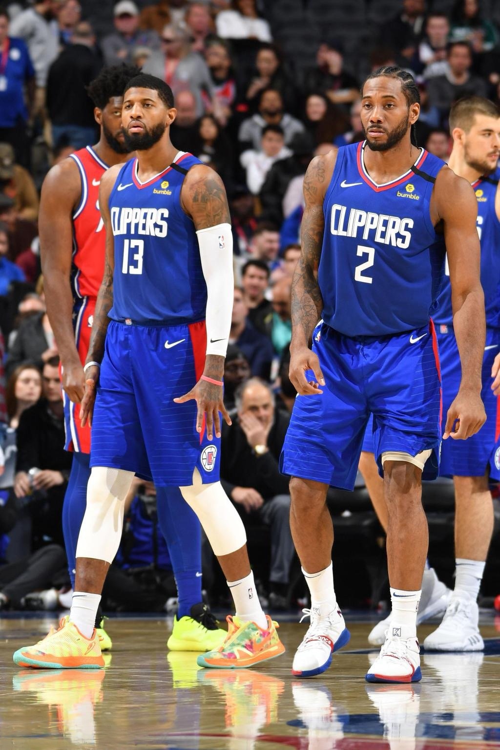 关于快船负于掘金，戴维斯无力回天的信息